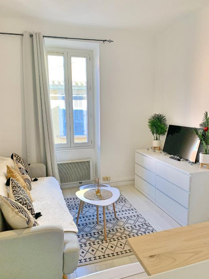 Appartements Cosy Au Centre De Ла-Сейн-сюр-Мер Екстер'єр фото