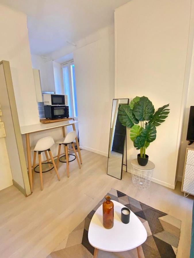 Appartements Cosy Au Centre De Ла-Сейн-сюр-Мер Екстер'єр фото